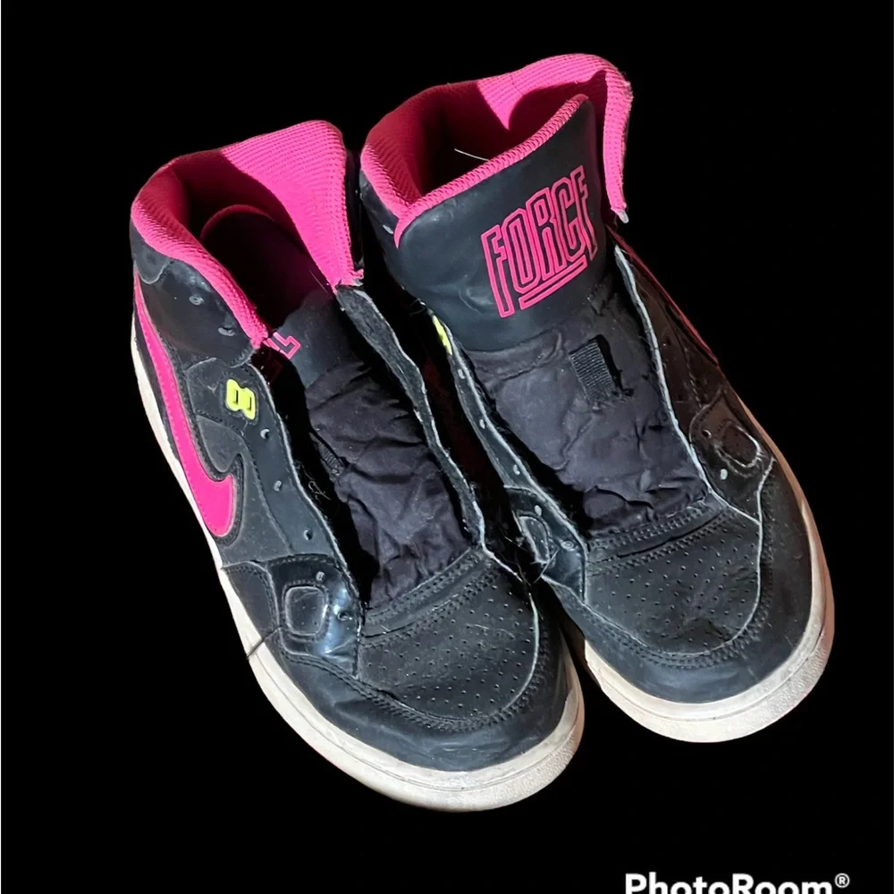 Nike Airforce Son of Force Mid Shoes Youth 4 Black & Pink Basketball Skate